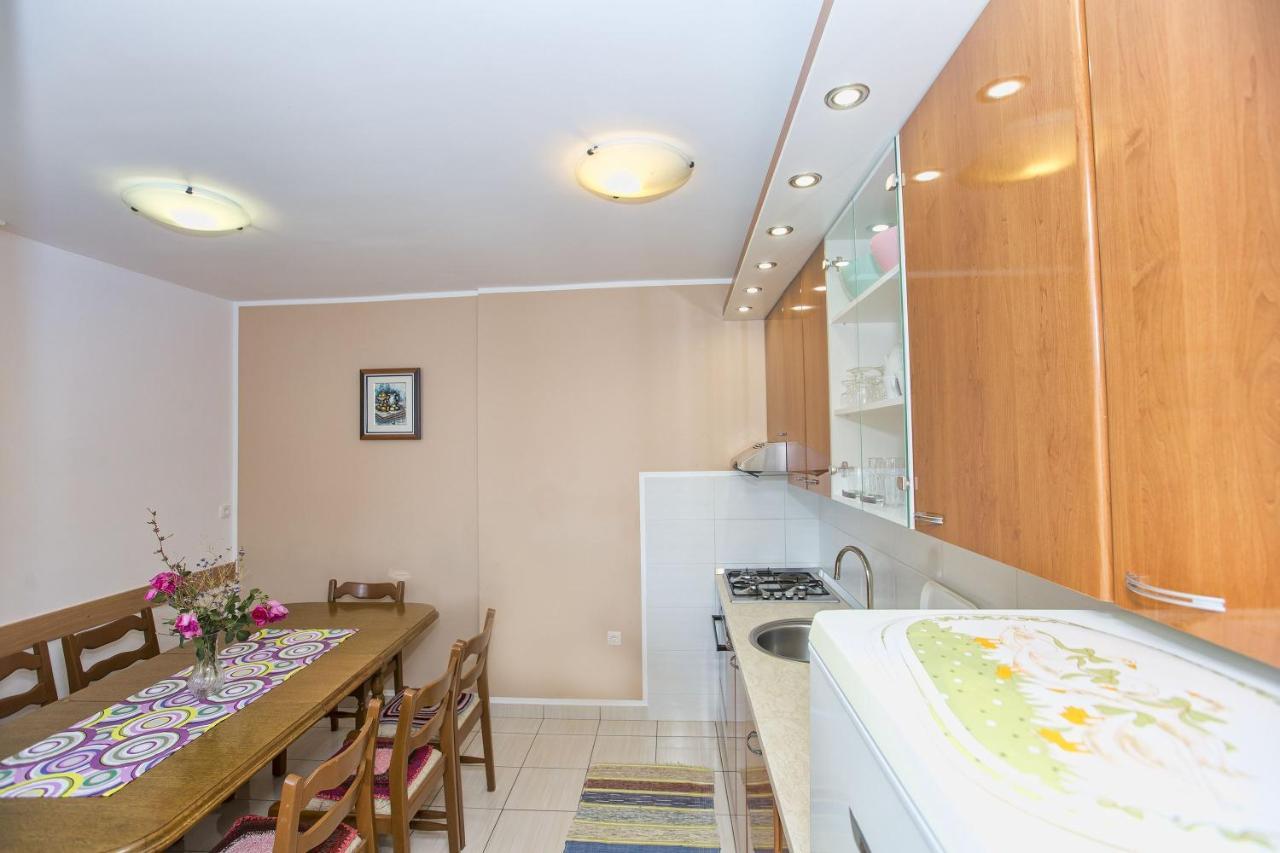 Apartmani Marijana Cesarica Extérieur photo